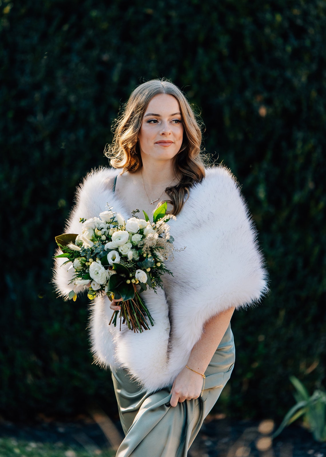 女性の結婚式のラップジャケット,メッシュ,財布,ケープ,結婚 - Stole Wedding Shawl のレビューと価格