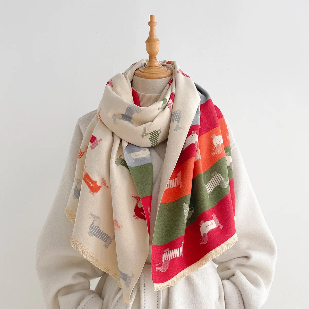 カシミヤ風スカーフ、フリンジ付き、厚手で暖かい、リバーシブル - Pashmina Wrap Large のレビューと価格