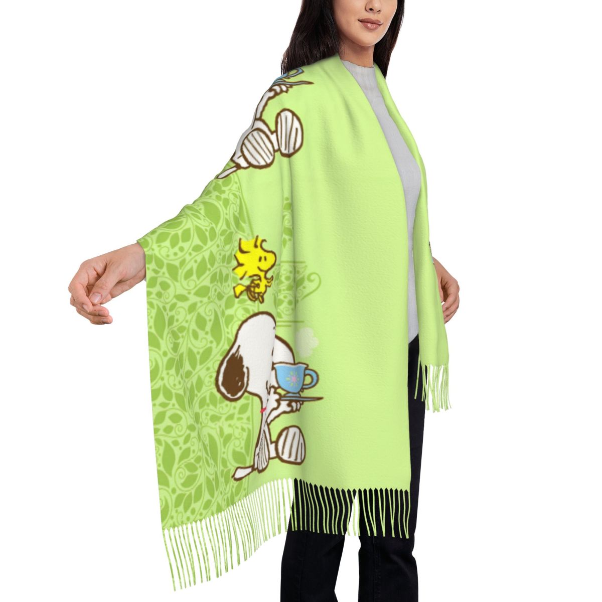女性用タッセル付きスヌーピー柄スカーフ、春らしい大判で柔らか - Pashmina Wrap Large のレビューと価格